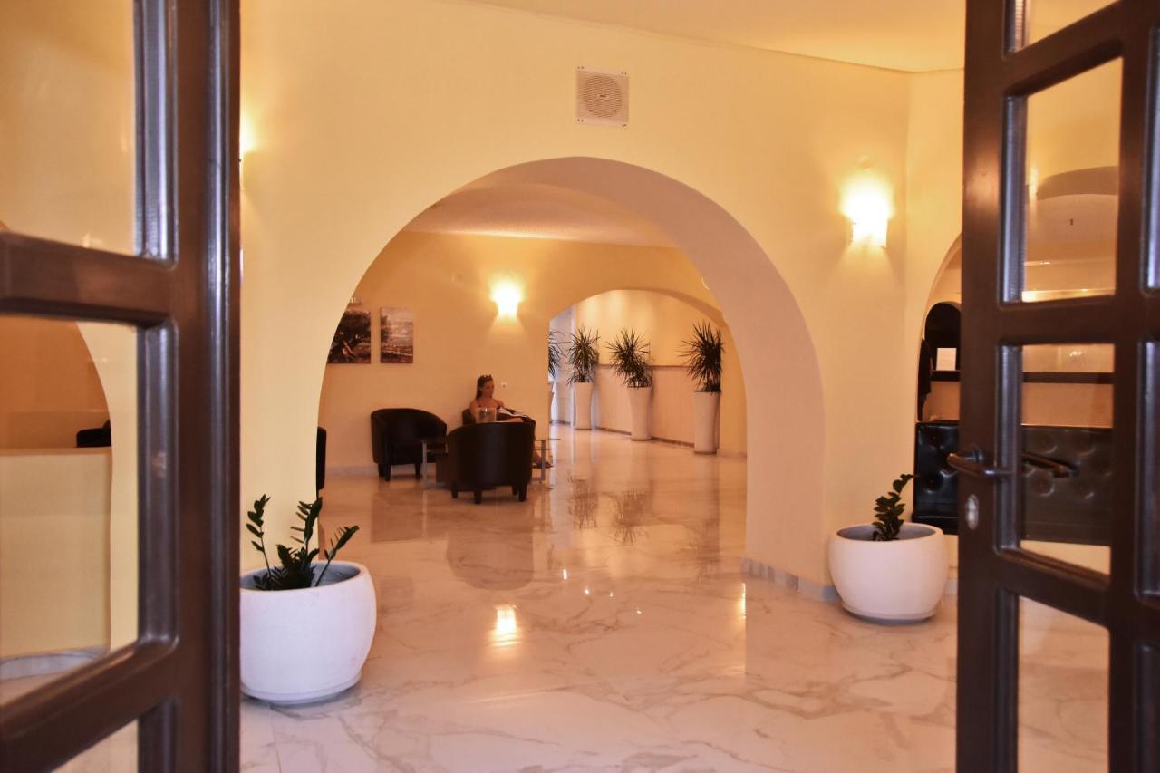 Ocean Heights View Hotel Anissaras 외부 사진